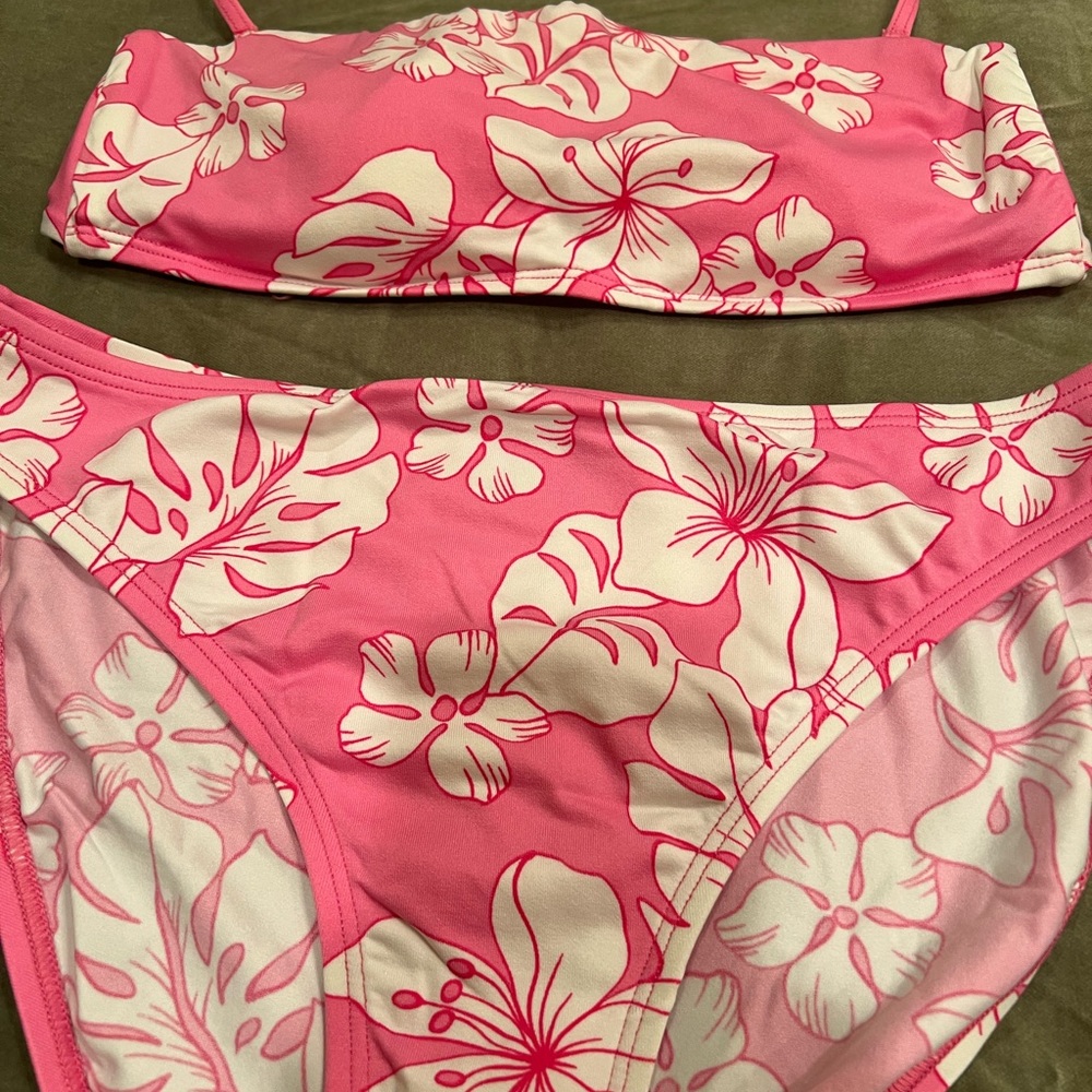 Jag Pink Bandeau top, size Large, and bikini bottom